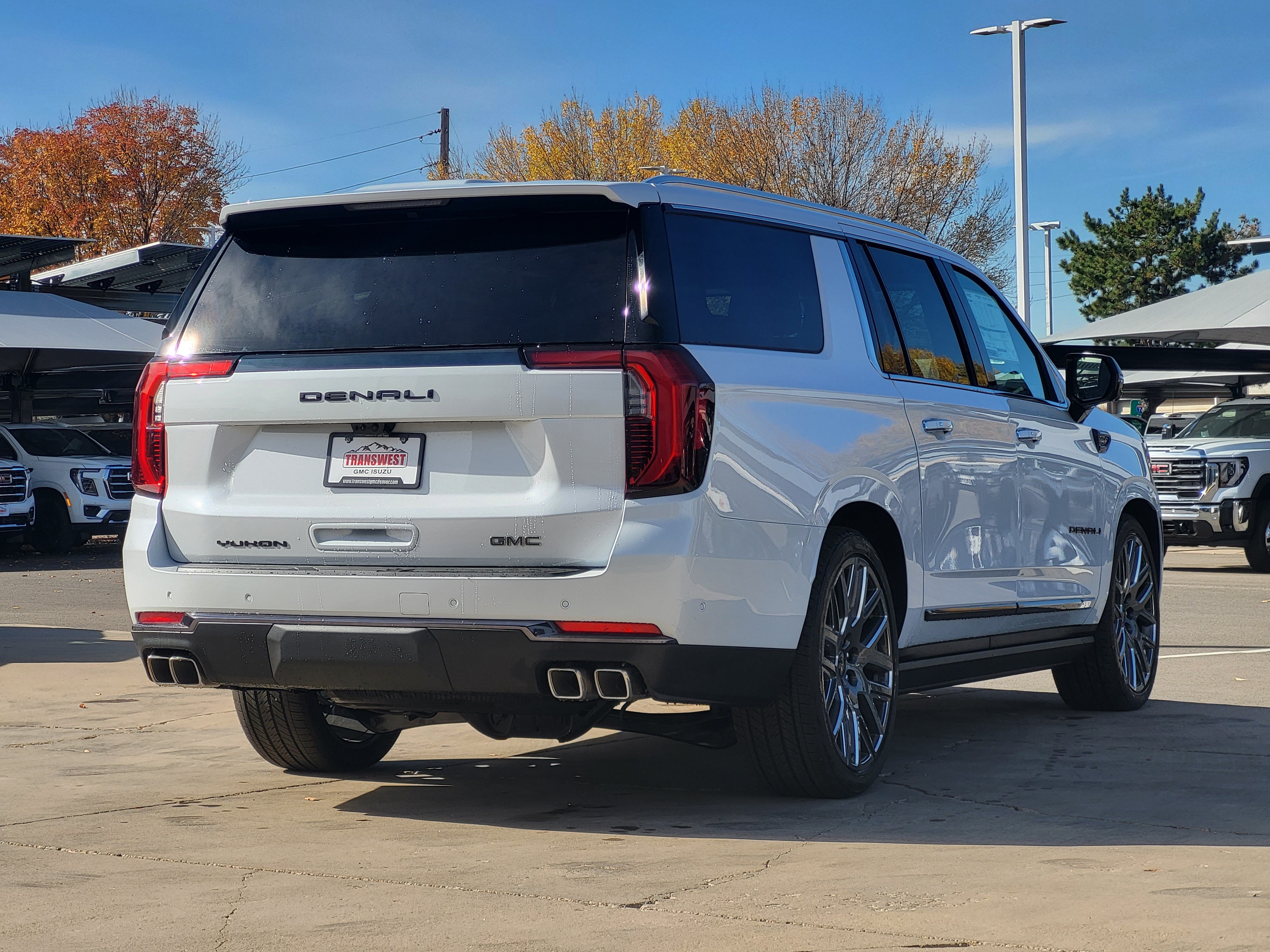 New 2027 GMC Yukon XL Denali Ultimate AWD/4WD image 5