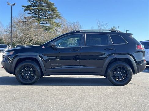 Used 2021 Jeep Cherokee Trailhawk w/ Sun, Sound & Nav Group image 35