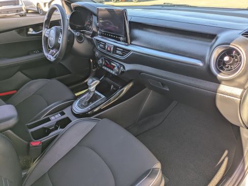 Certified 2024 Kia Forte GT-Line w/ GT-Line Premium Package image 12