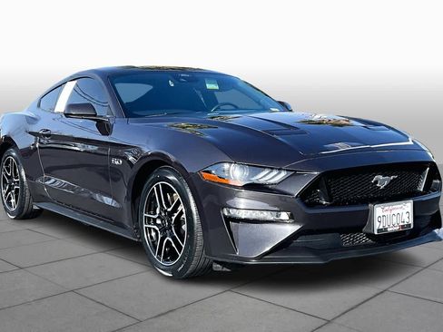 Used 2022 Ford Mustang GT Premium image 3