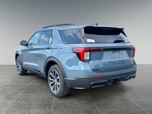 New 2026 Ford Explorer ST-Line AWD/4WD image 4