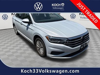 Used 2019 Volkswagen Jetta SE