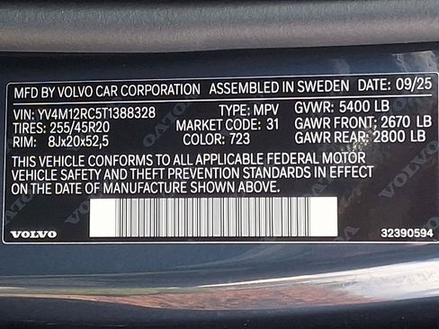Used 2026 Volvo XC60 B5 Plus w/ Protection Package Premier AWD/4WD image 19