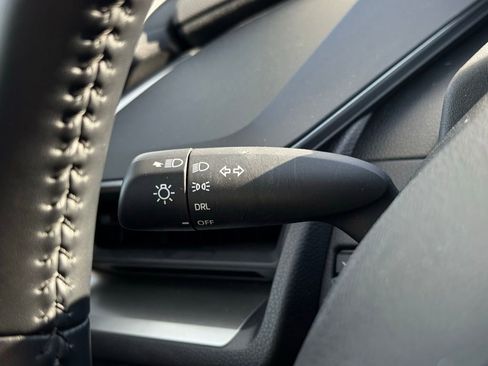 Used 2024 Toyota Prius LE image 33