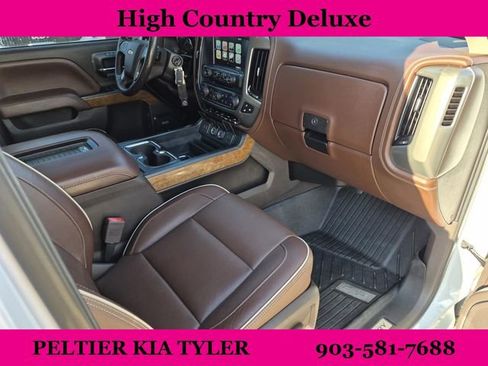 Used 2018 Chevrolet Silverado 1500 High Country image 15