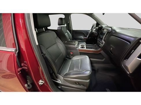 Used 2018 GMC Sierra 1500 SLT image 16