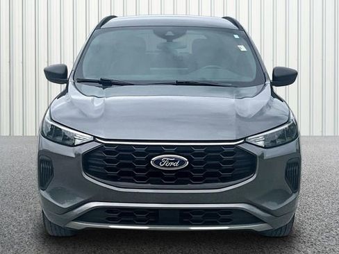 Used 2024 Ford Escape ST-Line w/ Tech Pack #1 AWD/4WD image 3