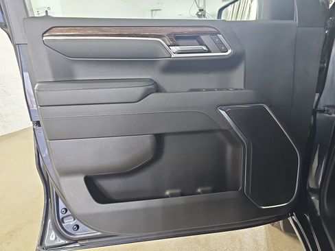 Used 2023 GMC Sierra 1500 Elevation image 32