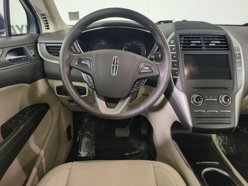 Used 2017 Lincoln MKC Premiere FWD image 15