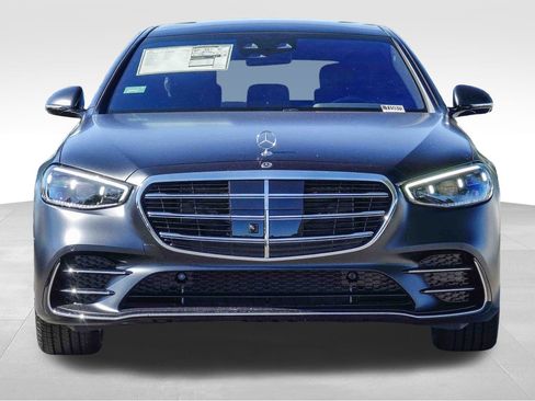 New 2026 Mercedes-Benz S 580e S 580e image 2