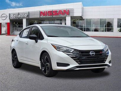 New 2025 Nissan Versa SR w/ Trunk Package