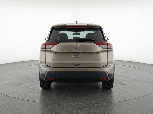Used 2025 Nissan Rogue SV AWD/4WD image 7