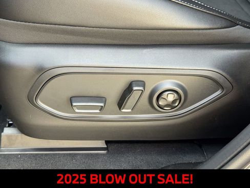 New 2025 Jeep Grand Cherokee L Altitude image 25