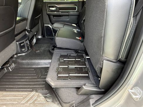 Used 2024 RAM 2500 Laramie w/ Safety Group AWD/4WD image 16