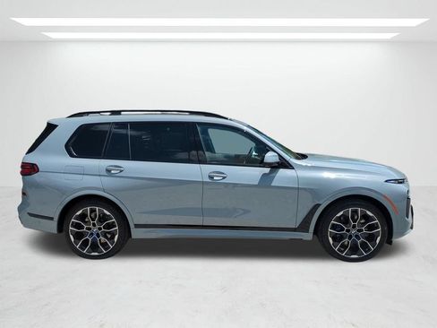 New 2027 BMW X7 xDrive40i w/ M Sport Package AWD/4WD image 3