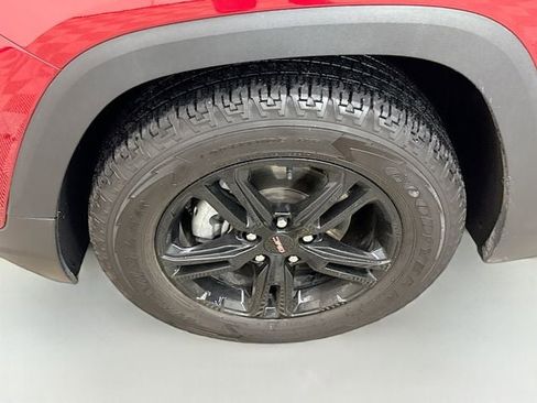 Used 2024 GMC Terrain AT4 w/ Infotainment Package II image 34