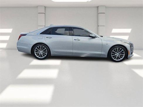 Used 2016 Cadillac CT6 Luxury image 6