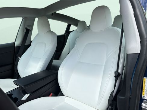 Used 2021 Tesla Model 3 Standard Range Plus RWD image 17