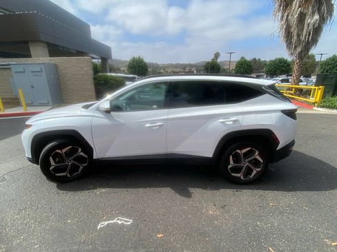 Used 2022 Hyundai Tucson Limited AWD/4WD image 5