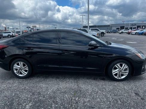 Used 2019 Hyundai Elantra Value Edition w/ Cargo Package FWD image 4