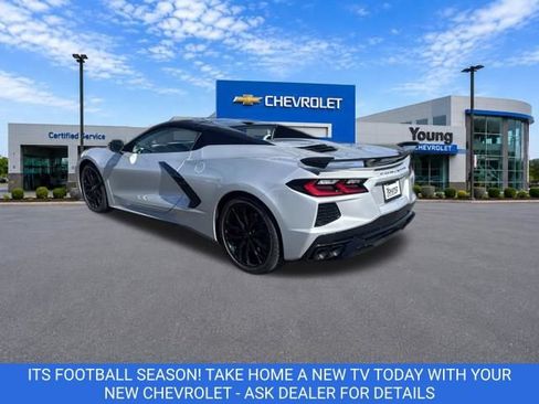 New 2027 Chevrolet Corvette Stingray Convertible w/ Z51 Performance Package RWD image 5