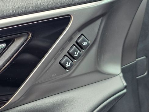 Used 2022 Subaru Outback Limited image 33