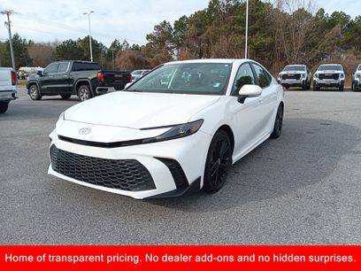 Used 2025 Toyota Camry SE