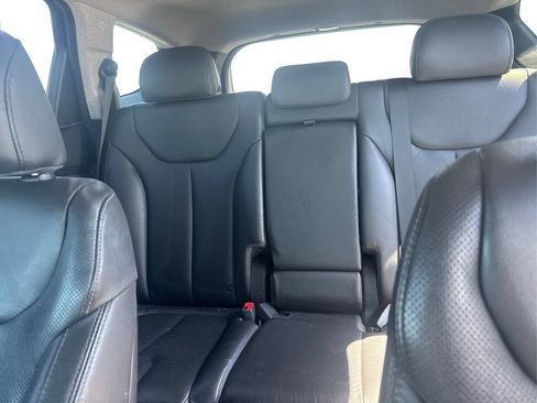 Used 2020 Hyundai Santa Fe Limited AWD/4WD image 10