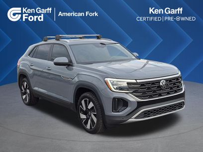 Used 2024 Volkswagen Atlas Cross Sport SE w/ Panoramic Sunroof Package