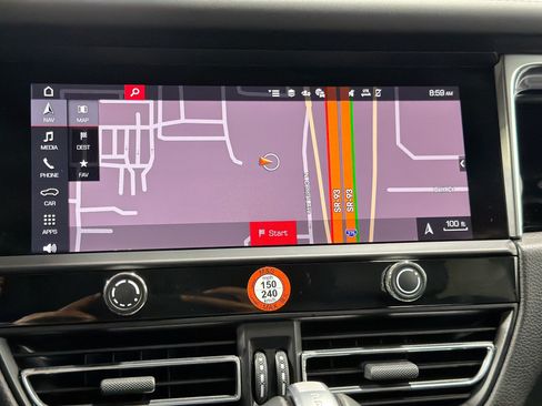Certified 2026 Porsche Macan Turbo AWD/4WD image 31