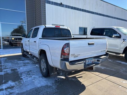 Used 2011 Toyota Tacoma 4x4 Double Cab w/ SR5 Pkg #2 image 5