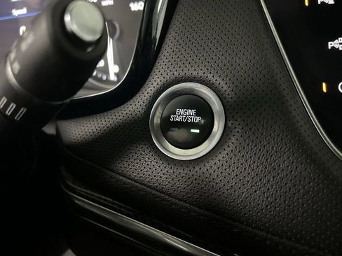Certified 2020 Cadillac XT5 Sportv AWD/4WD image 16