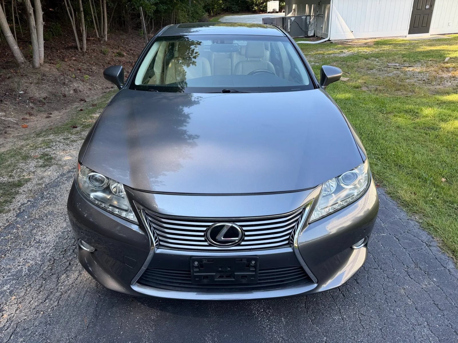 Used 2013 Lexus ES 350 w/ Luxury Pkg FWD image 3