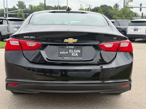 Used 2016 Chevrolet Malibu LT FWD image 4