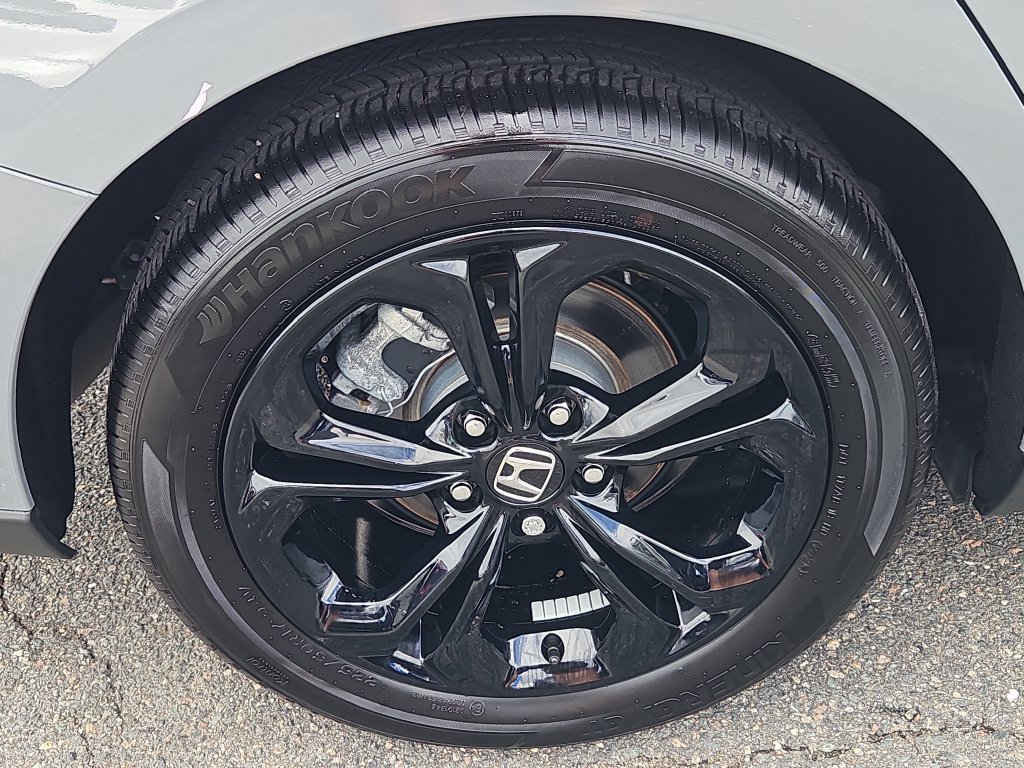 Used 2025 Honda Accord SE image 9
