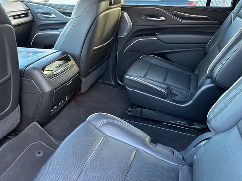 Used 2021 Cadillac Escalade ESV Sport w/ Driver Assist Tech Package image 12