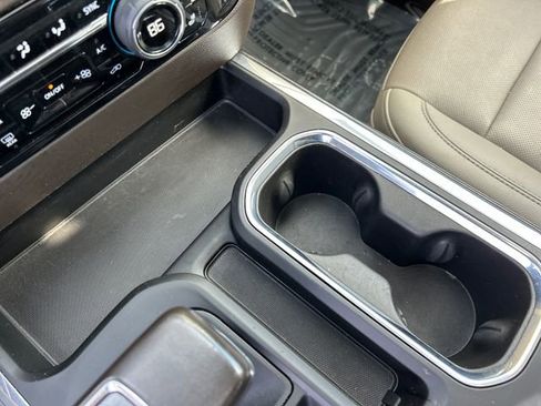 Used 2022 Chevrolet Silverado 1500 LTZ w/ LTZ Premium Package image 22