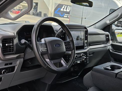 Used 2025 Ford F150 XLT AWD/4WD image 14