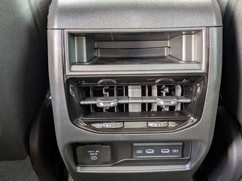 New 2026 Jeep Grand Cherokee 4WD image 31