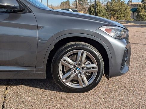 Used 2021 BMW X1 xDrive28i w/ M Sport Package image 9