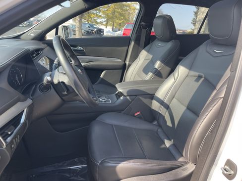 Used 2019 Cadillac XT4 Premium Luxury image 18