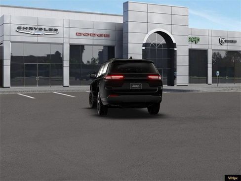 New 2026 Jeep Grand Cherokee L Limited image 13
