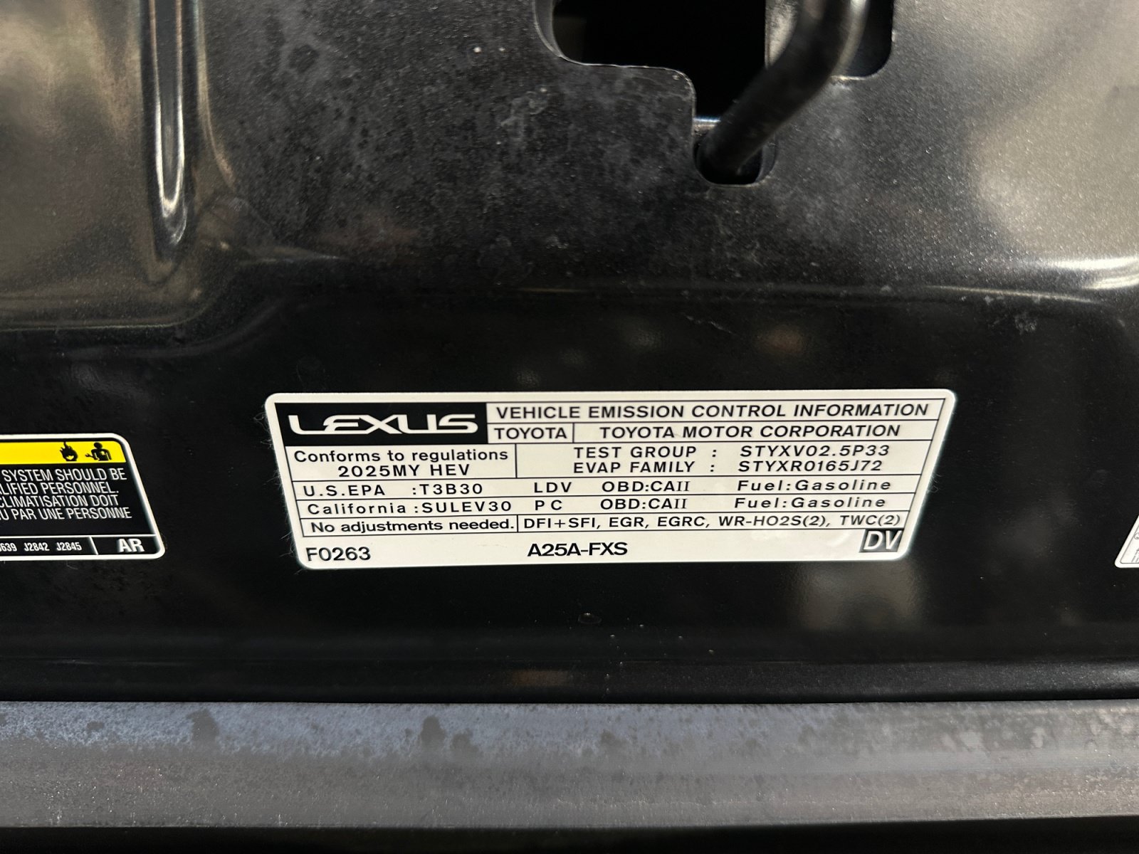 Used 2025 Lexus ES 300h w/ Premium Package FWD image 25