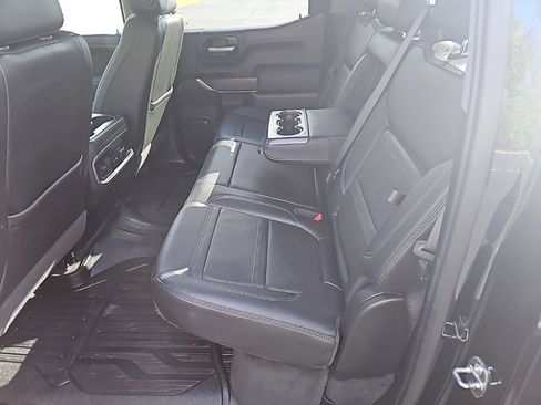 Used 2022 GMC Sierra 1500 Denali w/ Denali Reserve Package image 29