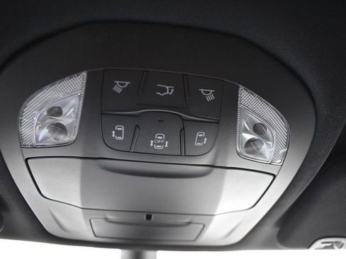 New 2026 Chrysler Pacifica Select image 29