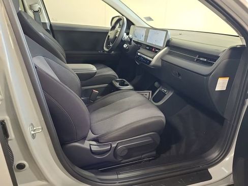 Used 2024 Hyundai Ioniq 5 SEL image 17