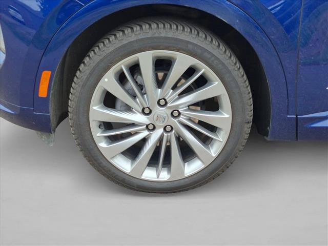 Used 2024 Buick Envision Avenir AWD/4WD image 9