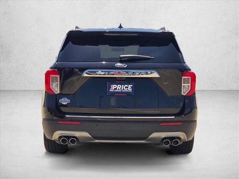 Used 2022 Ford Explorer King Ranch RWD image 7