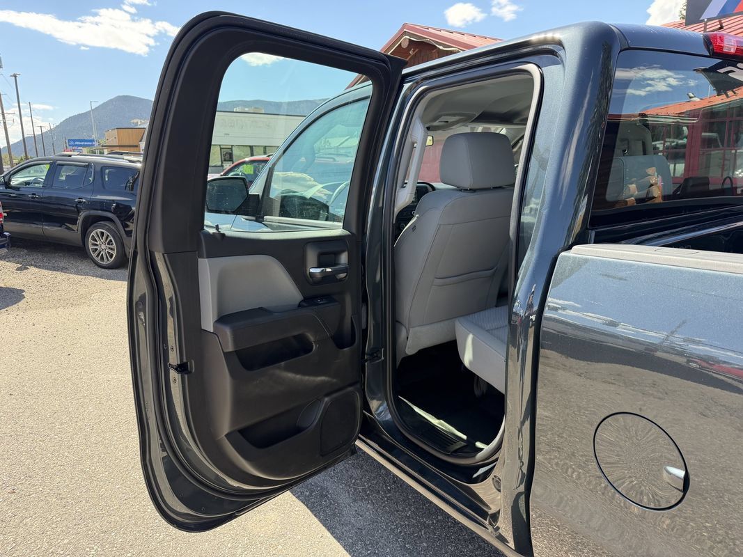 Used 2017 Chevrolet Silverado 2500 W/T w/ WT Fleet Convenience Package AWD/4WD image 6
