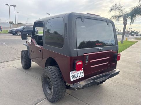 Used 1987 Jeep Wrangler Laredo AWD/4WD image 7